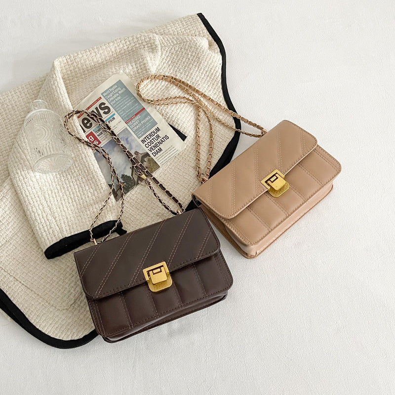 The Chain Shoulder Bag